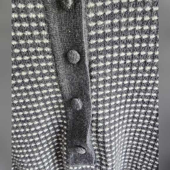 Vintage Glenayr Kitten Sweater - Picture 3 of 8